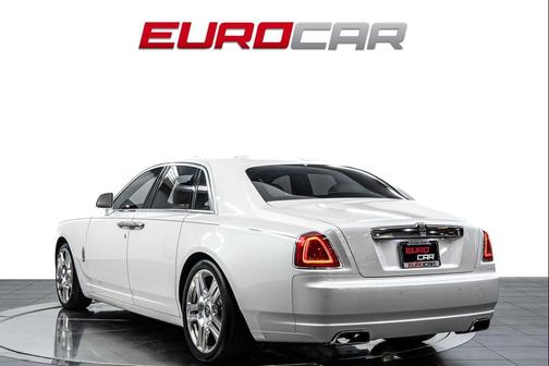 Andalusian White 2017 Rolls-Royce Ghost