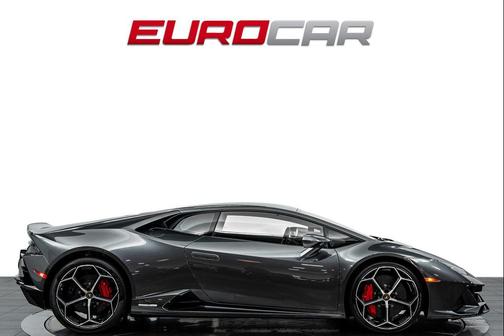 Grigio Lynx Metallic 2020 Lamborghini Huracan EVO Base