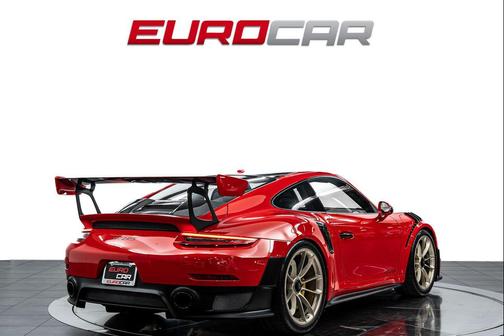 Guards Red 2018 Porsche 911 GT2 RS