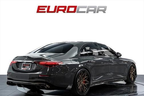 2025 Mercedes-Benz AMG S 63 E 4MATIC