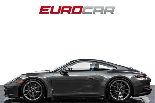 2022 Porsche 911 GT3 w/Touring Package