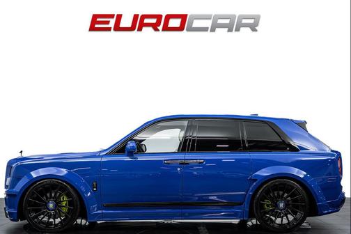 Blue 2021 Rolls-Royce Cullinan