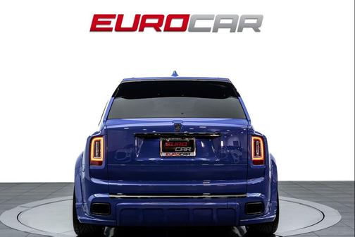 Blue 2021 Rolls-Royce Cullinan