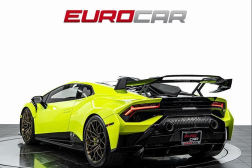 2023 Lamborghini Huracan STO Coupe