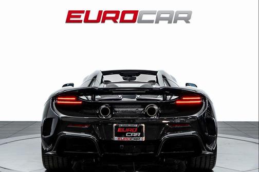 2016 McLaren 675LT Base