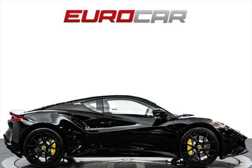 2025 Lotus Emira V6