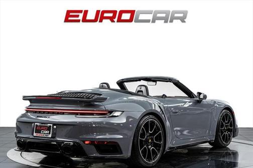 2025 Porsche 911 Turbo S