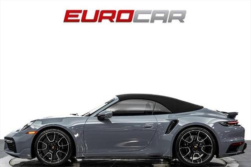 2025 Porsche 911 Turbo S