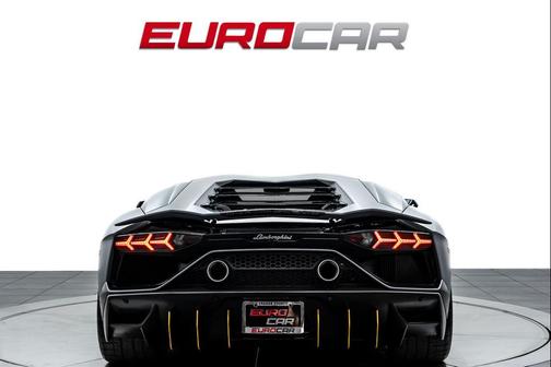 2022 Lamborghini Aventador SVJ LP 780-4 Ultimae