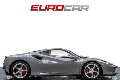 2022 Ferrari F8 Tributo Base