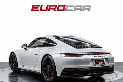 2024 Porsche 911 Carrera GTS