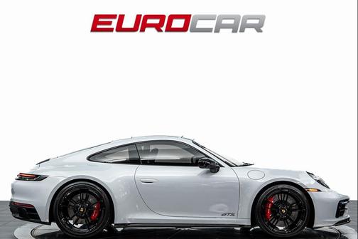 2024 Porsche 911 Carrera GTS