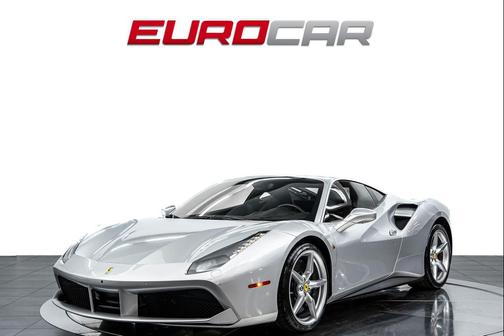 Argento Nurburgring 2016 Ferrari 488 GTB Base