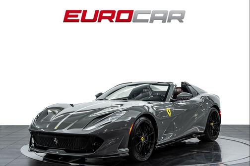 Grigio Medio 2023 Ferrari 812 GTS Base