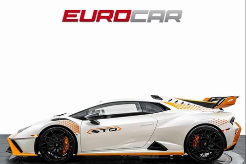 2022 Lamborghini Huracan STO Coupe
