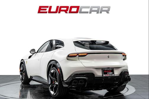 Bianco Avus 2025 Ferrari Purosangue Base