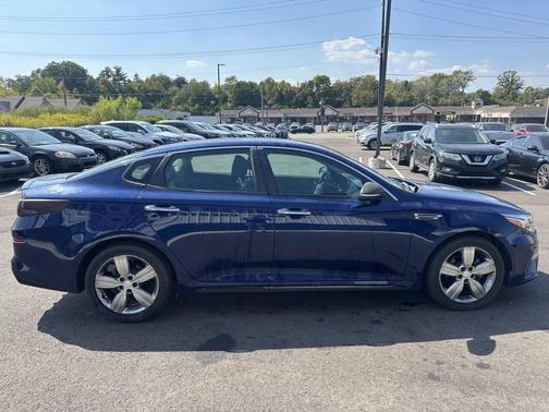2020 Kia Optima LX
