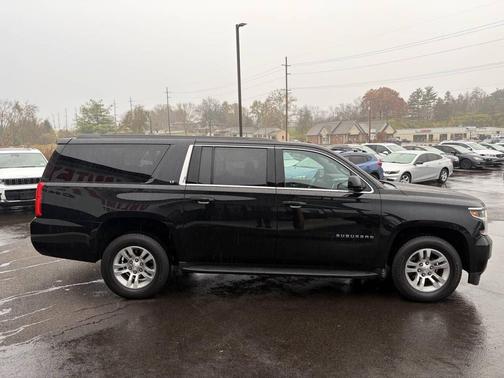 2018 Chevrolet Suburban LT