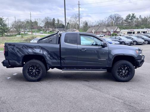 Gray 2016 Chevrolet Colorado LT