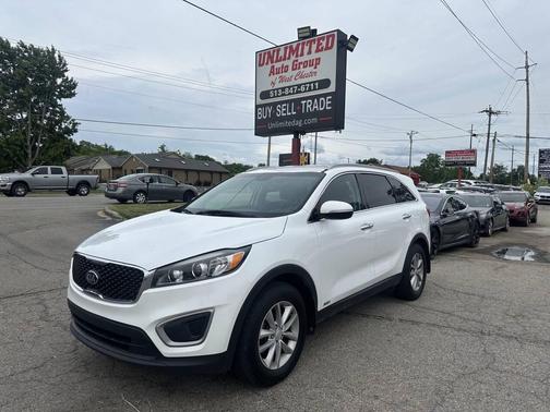 2017 Kia Sorento LX