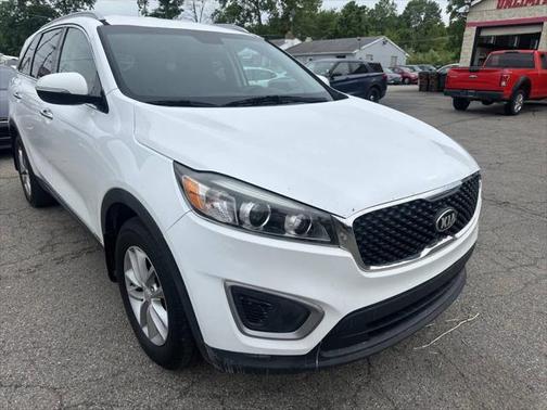 2017 Kia Sorento LX