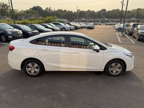 2018 Chevrolet Cruze LS