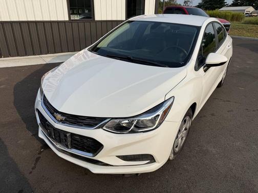 2018 Chevrolet Cruze LS