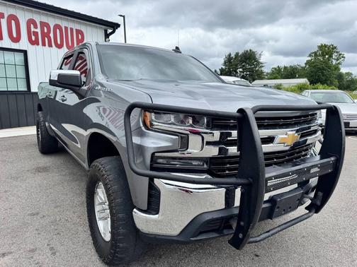Gray 2020 Chevrolet Silverado 1500 LT