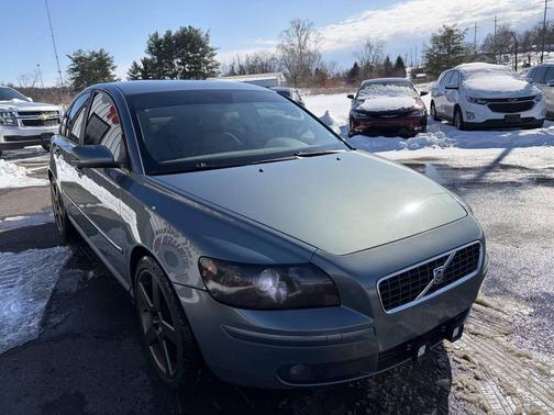 2005 Volvo S40 T5