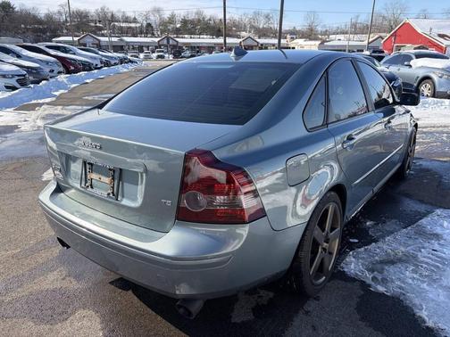 2005 Volvo S40 T5