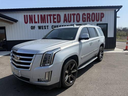 Radiant Silver Metallic 2017 Cadillac Escalade Luxury