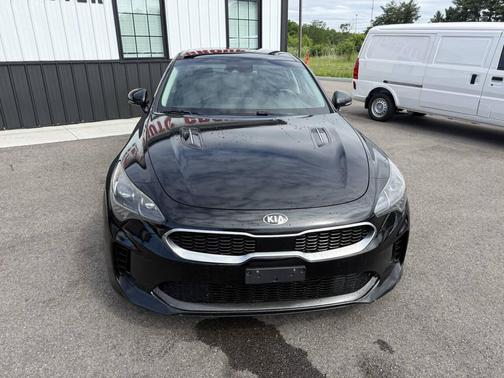Aurora Black 2018 Kia Stinger Premium
