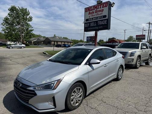 2019 Hyundai ELANTRA SE