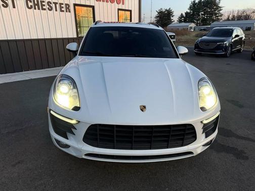 2018 Porsche Macan Base AWD 4dr SUV
