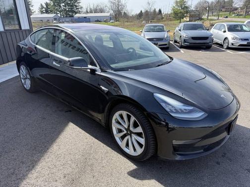 Black 2018 Tesla Model 3 Standard