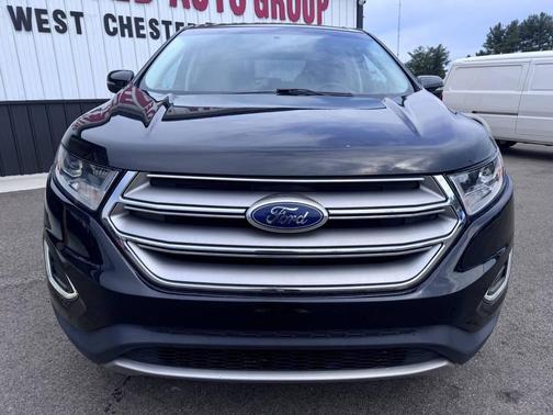 Black 2017 Ford Edge SEL