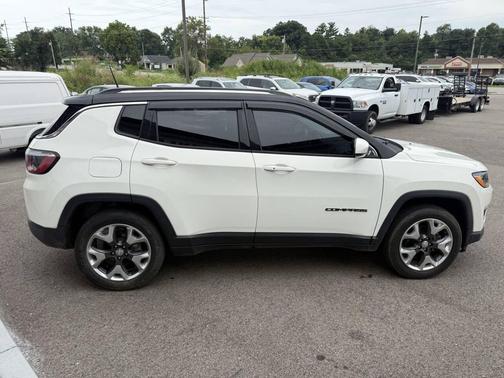 White 2019 Jeep Compass Limited