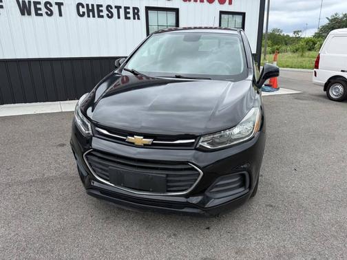 Black 2020 Chevrolet Trax LS