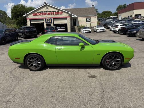 2017 Dodge Challenger R/T