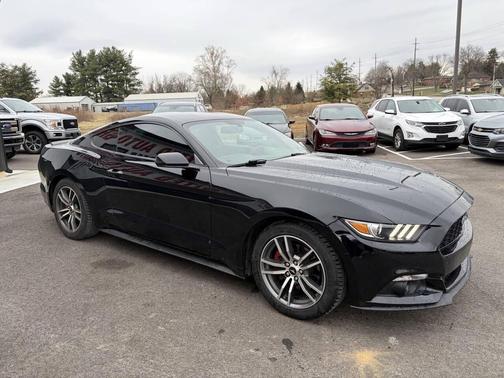 2017 Ford Mustang EcoBoost
