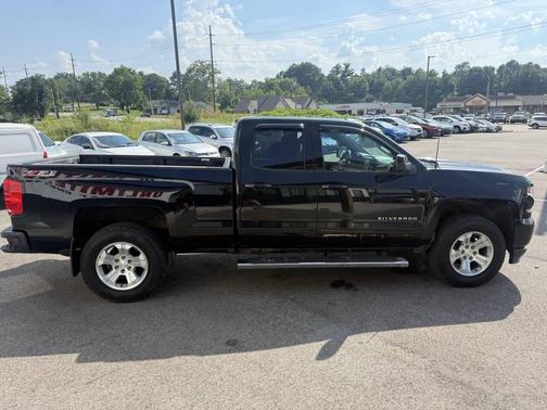 Black 2016 Chevrolet Silverado 1500 LT
