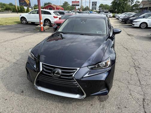 2018 Lexus IS 300 Base