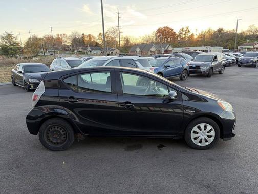 2012 Toyota Prius c Four