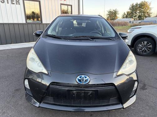 2012 Toyota Prius c Four