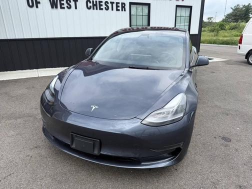 Gray 2022 Tesla Model 3 Standard Range