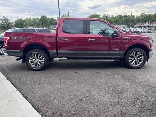 Red 2017 Ford F-150 XLT
