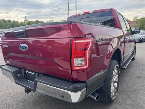 Red 2017 Ford F-150 XLT