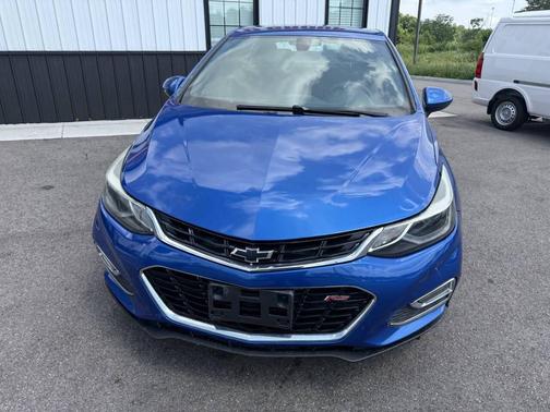 Blue 2018 Chevrolet Cruze LT