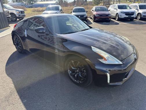 2016 Nissan 370Z Base