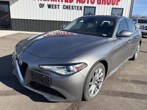 2018 Alfa Romeo Giulia Base